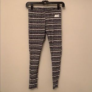 Nike leggings